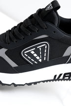 Sneaker 4