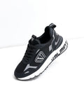 Sneaker 4